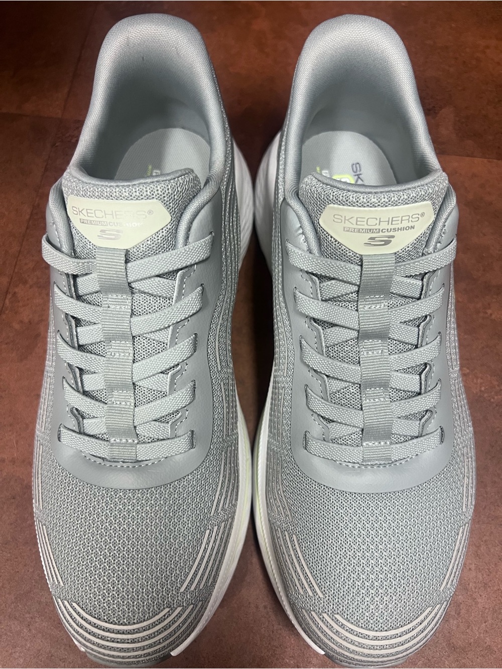 Skechers Women's Gray Swift Fit Knit Sneakers